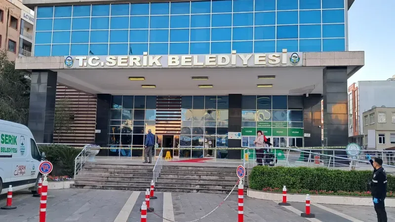 Mehmet Balık Görevinden İstifa Etti: “AKP’li Bir Başkanla Çalışmam Mümkün Değil”