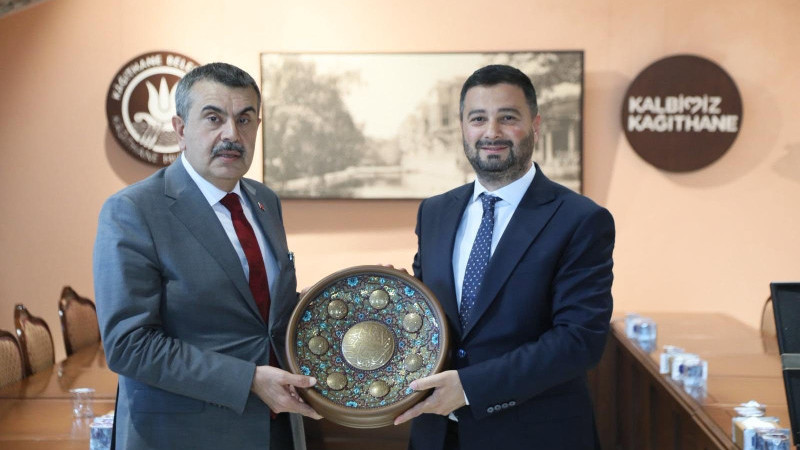 Bakan Tekin ve Başkan Öztekin'den eğitim odaklı görüşme