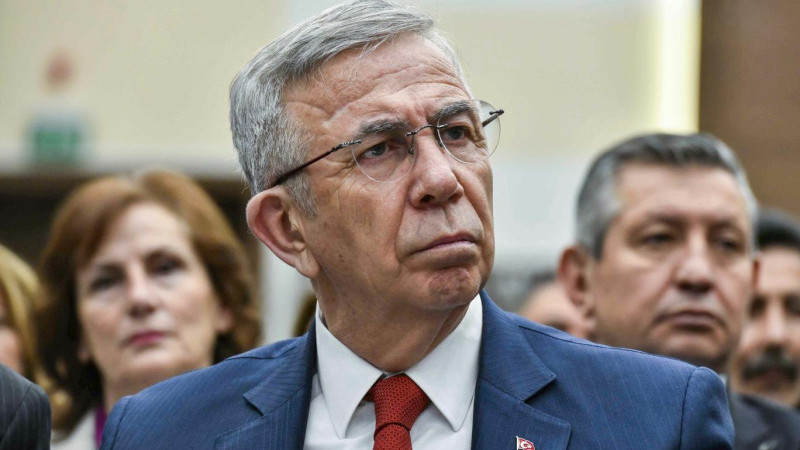 MANSUR YAVAŞ'TAN SERT ÇIKIŞ ÖYLE BİR GÖRÜŞME HİÇ OLMADI 